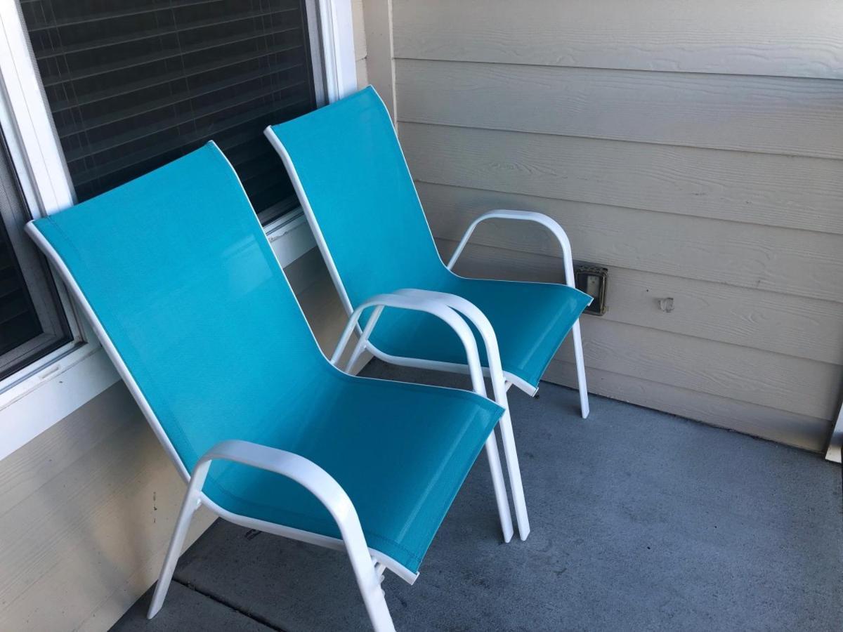 Spacious Furnished Resort Style Apartments Tomball Room photo